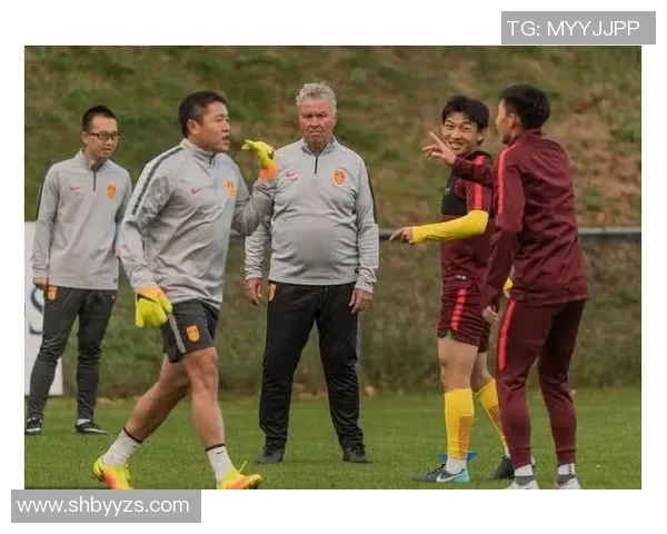 重庆排球队实力引发热议球迷对球队表现和未来发展展开激烈讨论